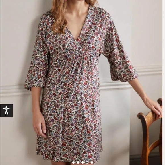 BODEN Easy Jersey Empire Mini Dress
Ivory Oriental Paradise Relaxed Sz 12 - Picture 14 of 14